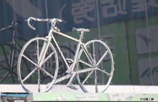 不鏽鋼展示腳踏車-中亞鐵工廠